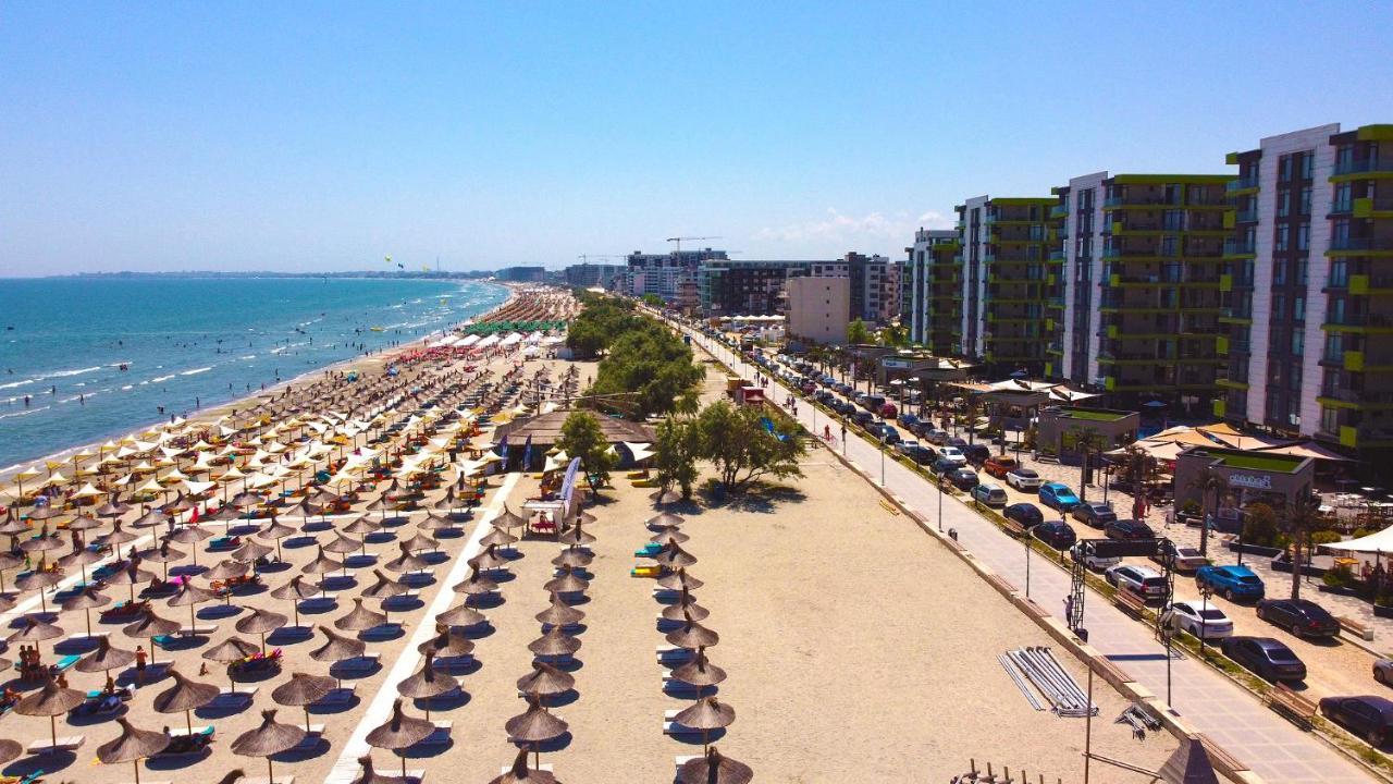 Blacksearama Apartment- Spa, Pools And Parking Mamaia Exteriér fotografie
