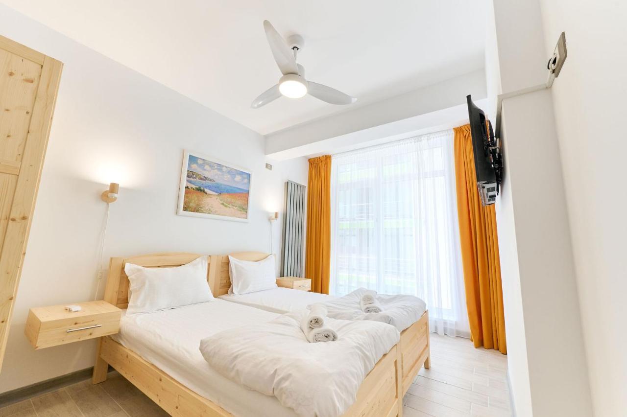 Blacksearama Apartment- Spa, Pools And Parking Mamaia Exteriér fotografie